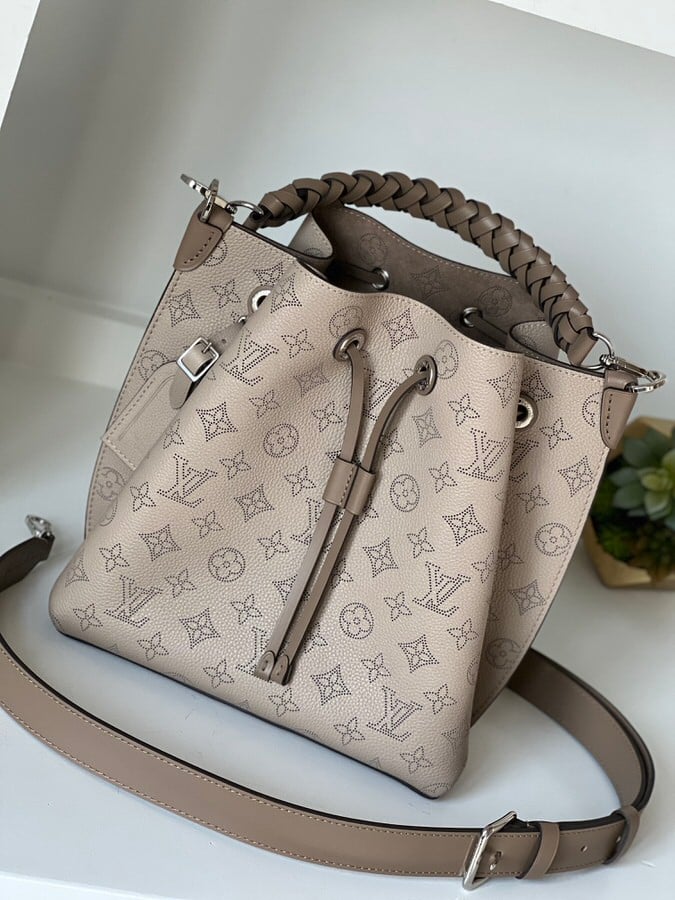 IMG_9690 Louis Vuitton Muria Galet - Image 1