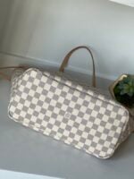 Louis Vuitton Neverfull MM Damier Azur Rose Ballerine - Image 6