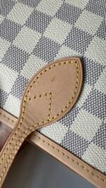 Louis Vuitton Neverfull MM Damier Azur Rose Ballerine - Image 9