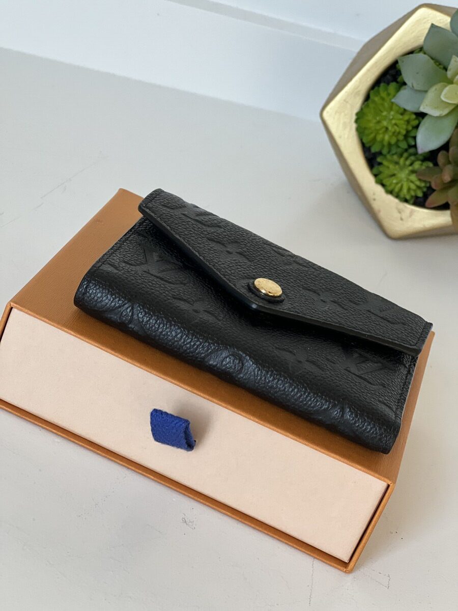 小物 Louis Vuitton Victorine Wallet Noir Louis Vuitton Victorine Wallet Empreinte Noir - LVLENKA