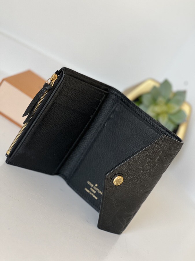 小物 Louis Vuitton Victorine Wallet Noir Victorine Wallet Monogram - Women - Small Leather Goods