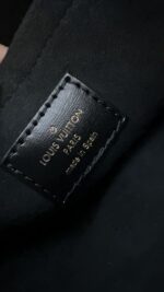 Louis Vuitton Neverfull MM Game On Pouch - Image 7
