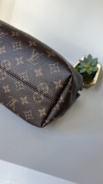 Louis Vuitton Graceful PM Monogram - Image 8