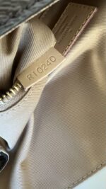 Louis Vuitton Graceful PM Monogram - Image 15