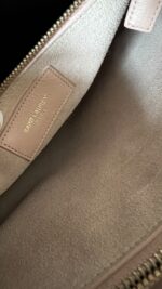 YSL Small Sac De Jour Light Pink - Image 14