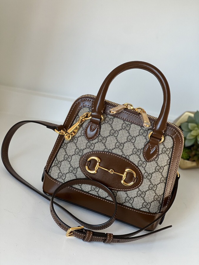 IMG_4640 Gucci Mini Horsebit 1955 Top Handle Crossbody Supreme Brown - Image 1