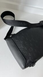 Louis Vuitton Avenue Duo Sling Monogram Black - Image 5
