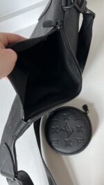 Louis Vuitton Avenue Duo Sling Monogram Black - Image 9