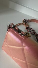 Chanel 19 Wallet On Chain WOC - Image 9