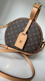 Louis Vuitton Petite Boite Chapeau - Image 3