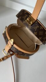 Louis Vuitton Petite Boite Chapeau - Image 13