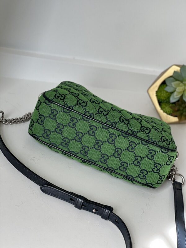 Gucci Green Small Marmont Crossbody - Image 3