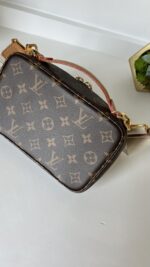 Louis Vuitton Utility Crossbody - Image 9