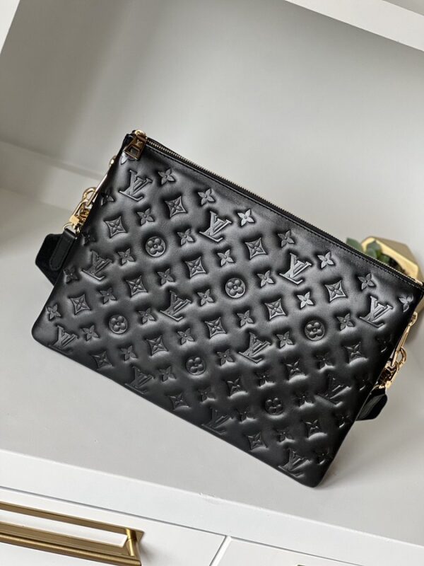 Louis Vuitton Pochette Coussin MM Noir - Image 7