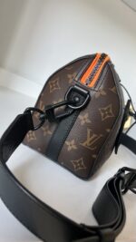 Louis Vuitton City Keepall - Image 7