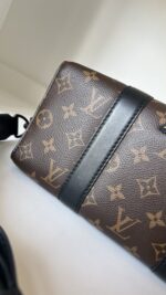 Louis Vuitton City Keepall - Image 12