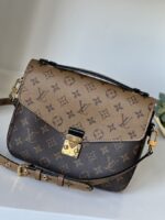 Louis Vuitton Pochette Metis Monogram Reverse