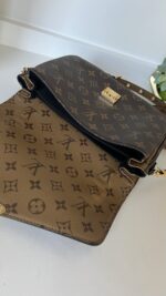 Louis Vuitton Pochette Metis Monogram Reverse - Image 10