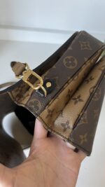 Louis Vuitton Pochette Metis Monogram Reverse - Image 14
