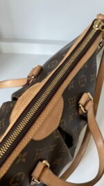 Louis Vuitton Palermo PM - Image 13