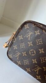 Louis Vuitton Neverfull MM Monogram Cherry - Image 10