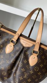 Louis Vuitton Palermo PM - Image 2