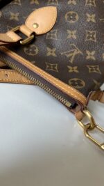 Louis Vuitton Palermo PM - Image 6