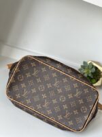 Louis Vuitton Palermo PM - Image 7
