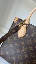Louis Vuitton Sac Plat BB Crossbody - Image 2