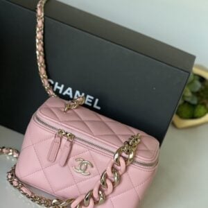 Chanel Reisin Chain Vanity Pink Lambskin