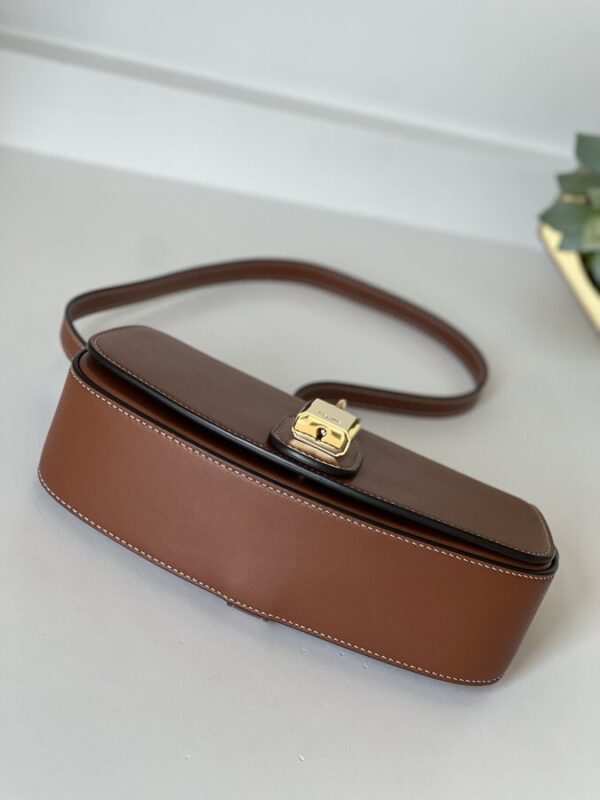 Celine Tabou Clutch On Strap Shoulder Bag - Image 3