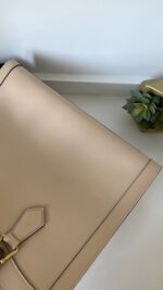 Gucci Medium Diana Tote - Image 10