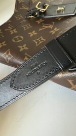 Louis Vuitton Odeon PM Monogram Noir Crossbody - Image 10