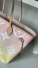 Louis Vuitton Neverfull MM By The Pool - Image 3
