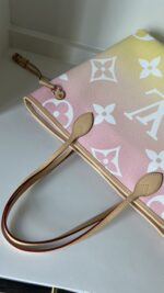 Louis Vuitton Neverfull MM By The Pool - Image 6