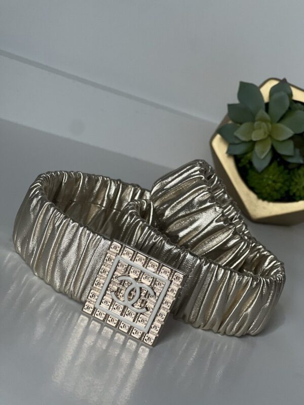 Chanel Belt Metallic Gold Elastic 85/34 - Image 2