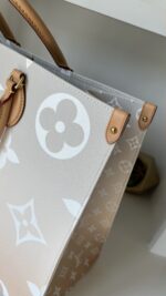 Louis Vuitton OnTheGo GM By The Pool Dune - Image 4
