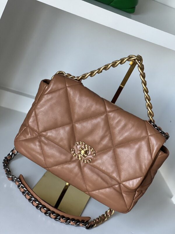 Chanel 19 Large Lambskin Caramel - Image 2
