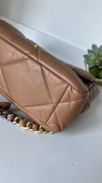 Chanel 19 Large Lambskin Caramel - Image 9