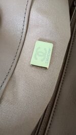 Chanel 19 Large Lambskin Caramel - Image 20