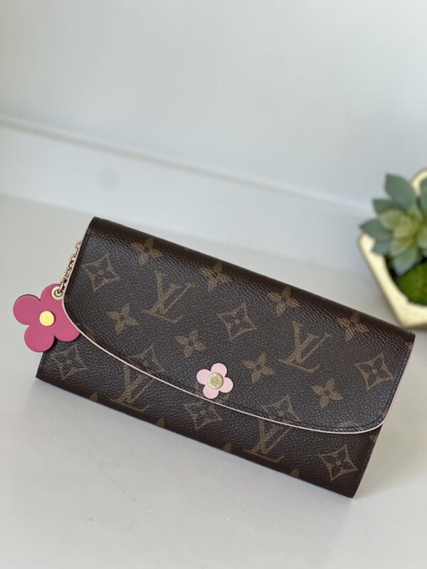 Louis Vuitton Emilie Wallet Bloom Flower