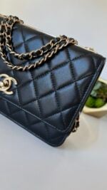 Chanel Trendy WOC Black Lambskin - Image 5