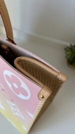 Louis Vuitton OnTheGo GM By The Pool Raffia - Image 4
