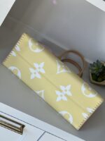 Louis Vuitton OnTheGo GM By The Pool Raffia - Image 12