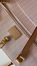 Louis Vuitton OnTheGo GM By The Pool Raffia - Image 18