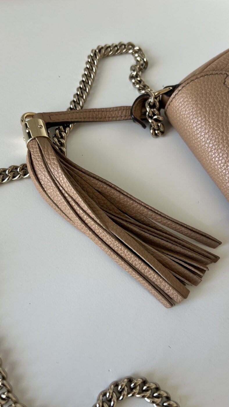Gucci Soho Tassel Crossbody Beige - Image 12
