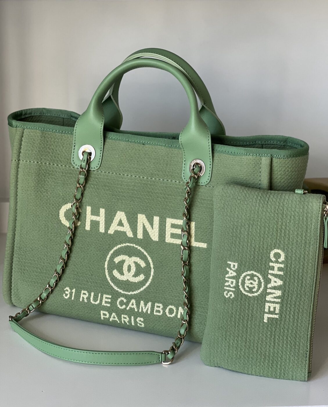 Chanel Small Deauville With Pouch Green - Image 1