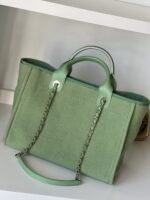 Chanel Small Deauville With Pouch Green - Image 7