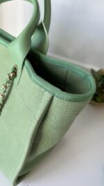 Chanel Small Deauville With Pouch Green - Image 9
