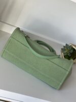Chanel Small Deauville With Pouch Green - Image 10